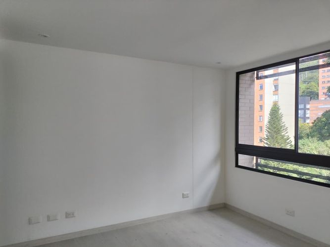 Apartamento de 3 alcobas en arriendo en El Poblado, Medellín, 80 m² · foto 9 de 19