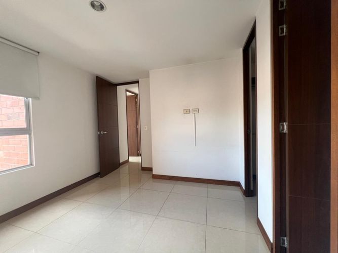 Apartamento de 2 alcobas en arriendo en Loma Del Esmeraldal, Envigado, 94 m² · foto 14 de 17