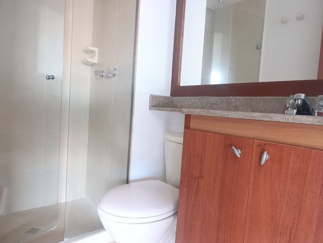 Apartamento de 3 alcobas en arriendo en El Diamante No. 2, Medellín, 76 m² · foto 16 de 16