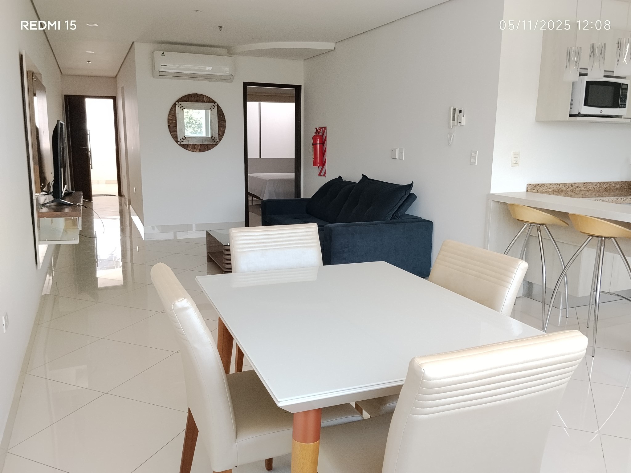 *Amplio departamento amblado  de 2 dormitorios en alquiler en Villa Morra* — foto 3
