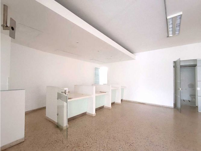 Local en arriendo en Avenida Santander, Manizales, 222 m² · foto 5 de 14