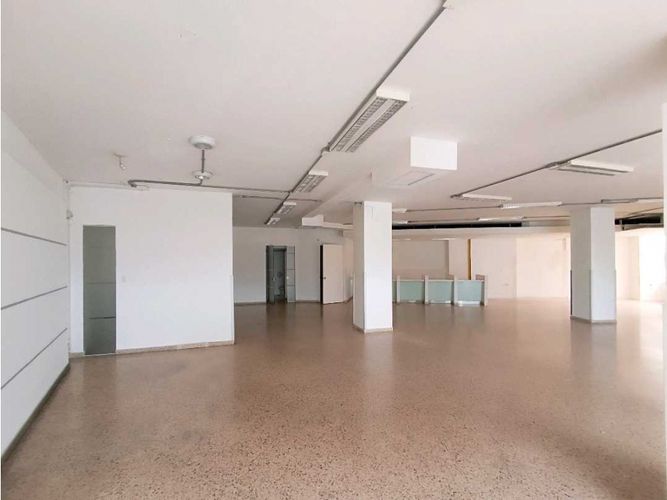 Local en arriendo en Avenida Santander, Manizales, 222 m² · foto 13 de 14