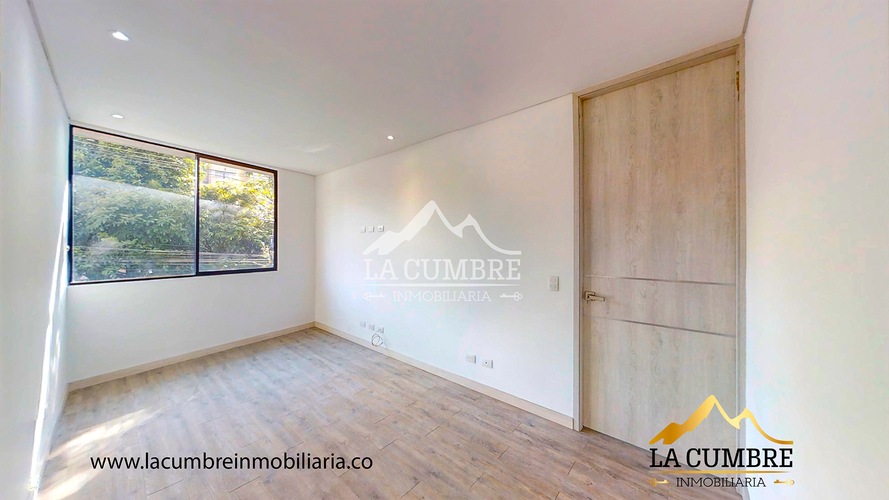 Apartamento de 3 alcobas en arriendo en Loma Benedictinos, Medellín, 165 m² · foto 9 de 16