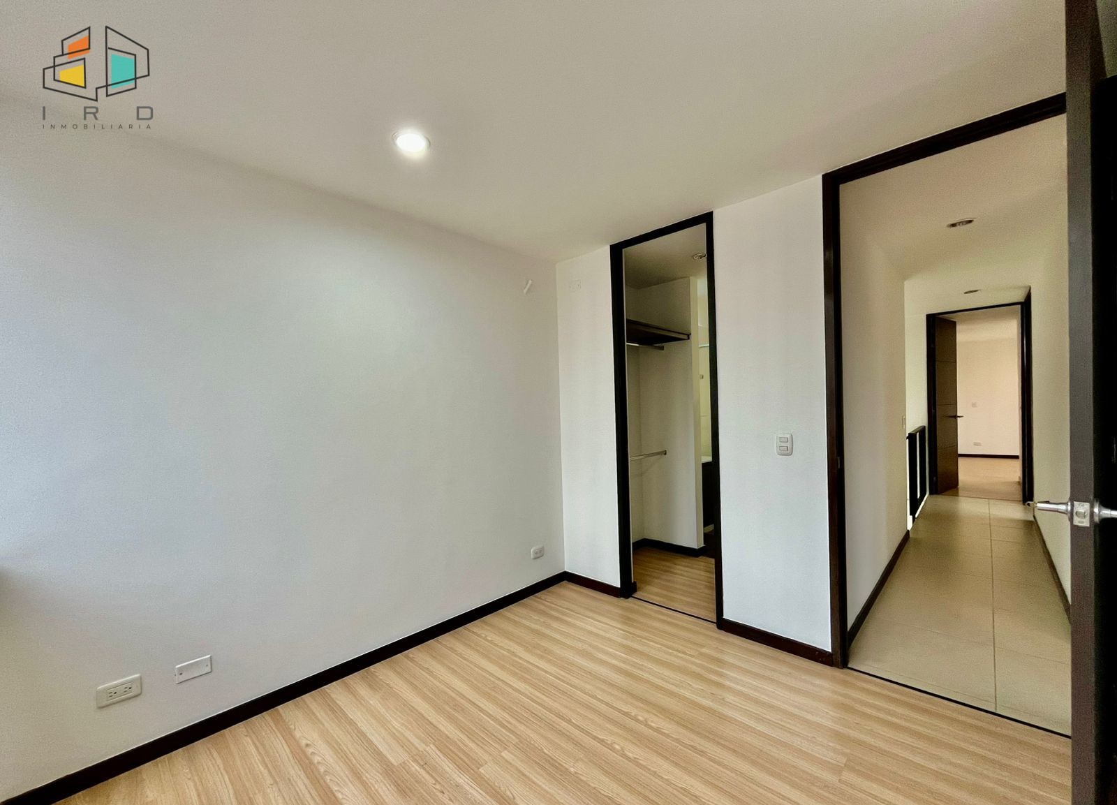 Apartamento en venta en Altos Del Poblado, Medellín · foto 17 de 24