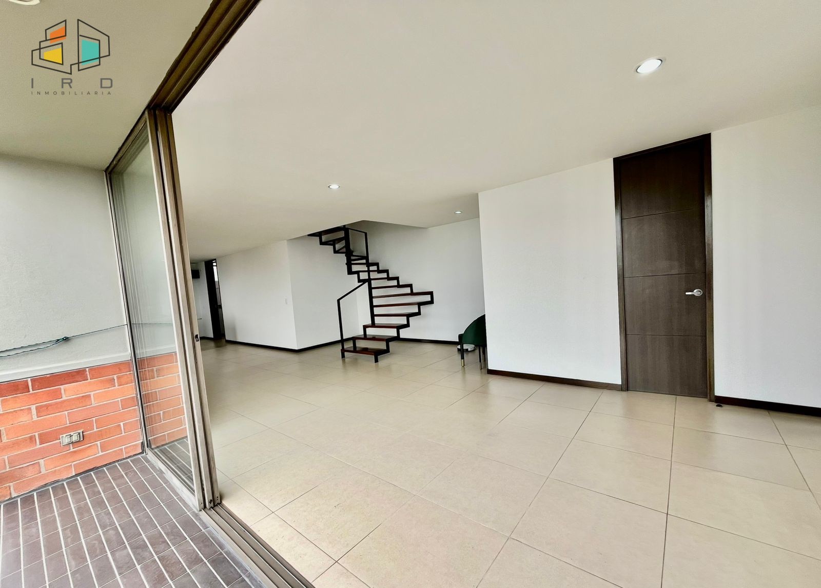 Apartamento en venta en Altos Del Poblado, Medellín · foto 4 de 24