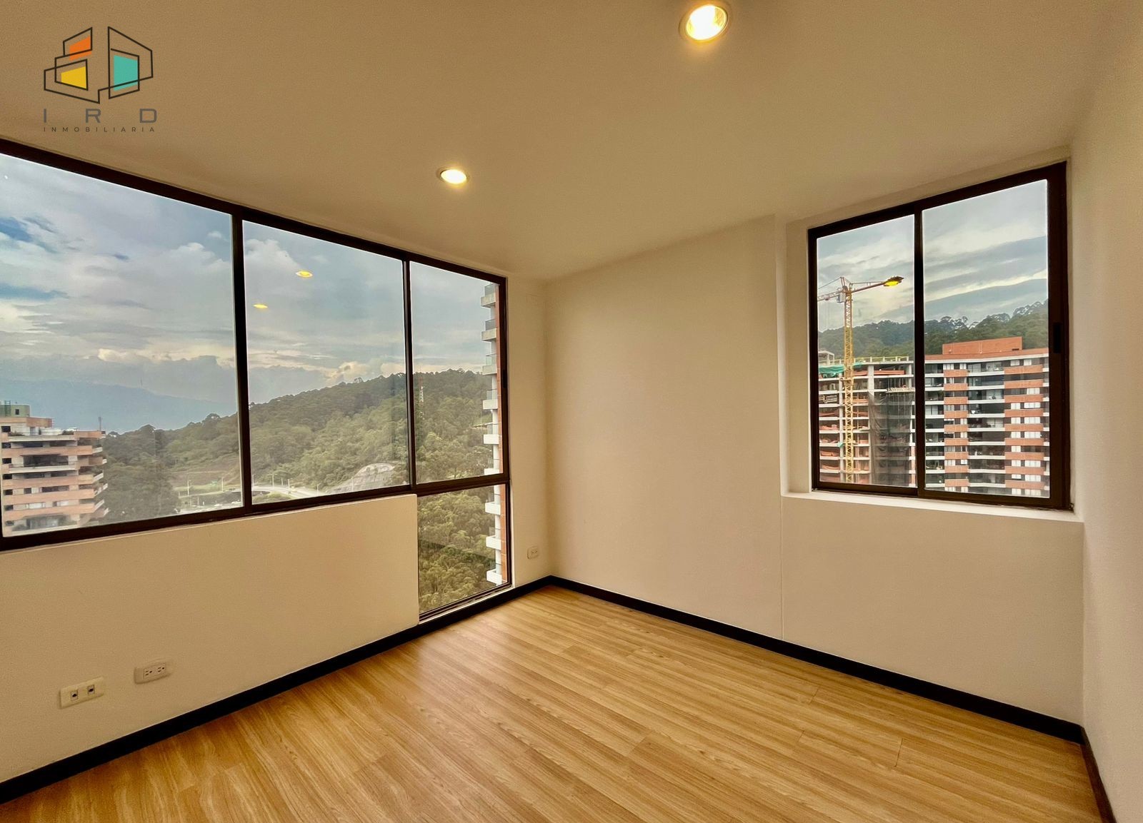 Apartamento en venta en Altos Del Poblado, Medellín · foto 14 de 24