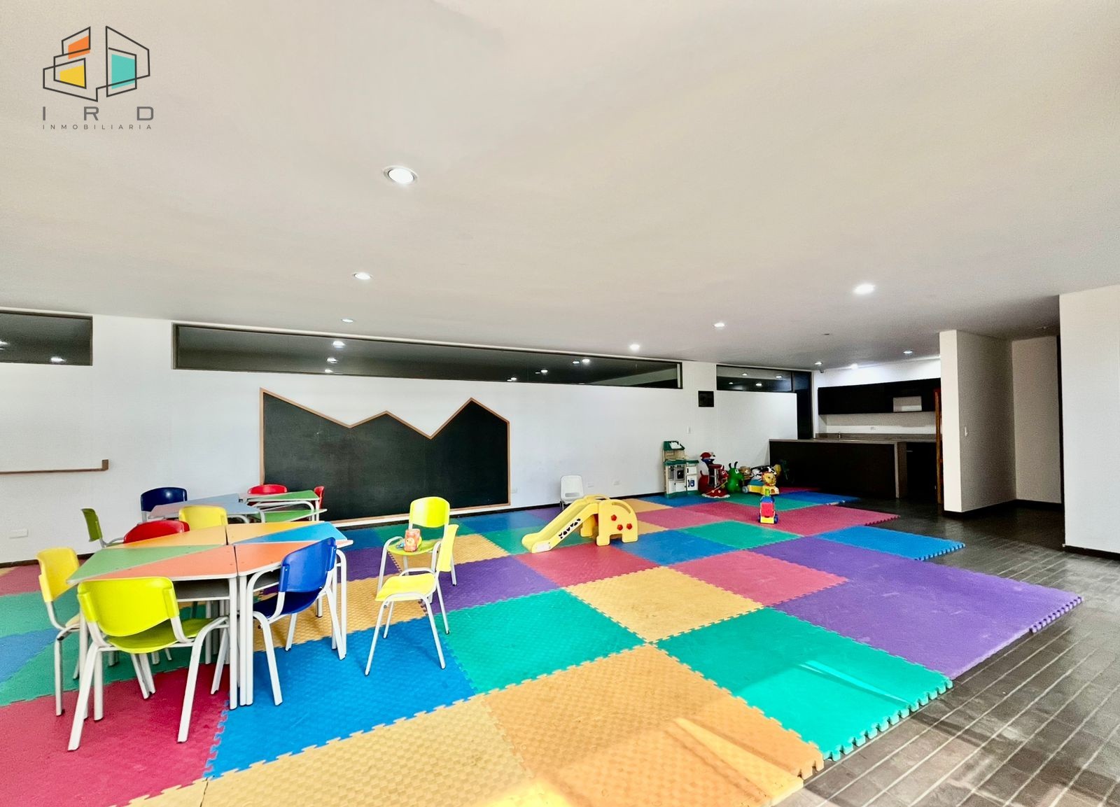 Apartamento en venta en Altos Del Poblado, Medellín · foto 22 de 24