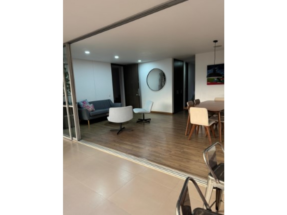 Apartamento en venta en El Poblado, Medellín 2