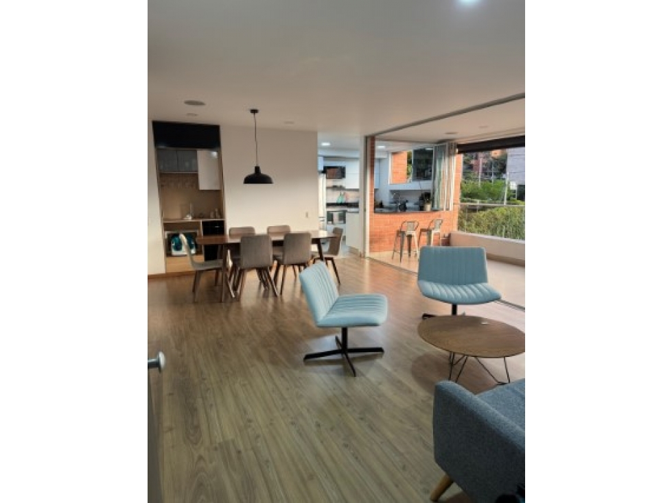 Apartamento en venta en El Poblado, Medellín 5