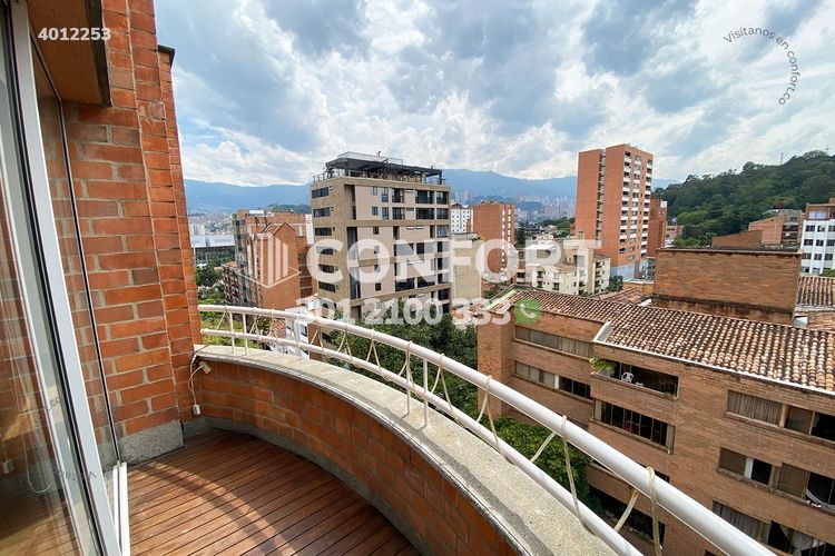 Apartamento de 2 alcobas en arriendo en Conquistadores, Medellín, 134 m² · foto 5 de 19