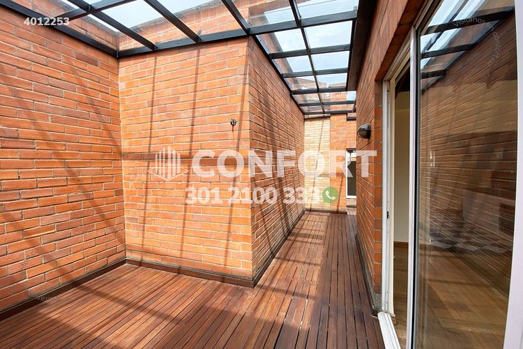 Apartamento de 2 alcobas en arriendo en Conquistadores, Medellín, 134 m² · foto 7 de 19