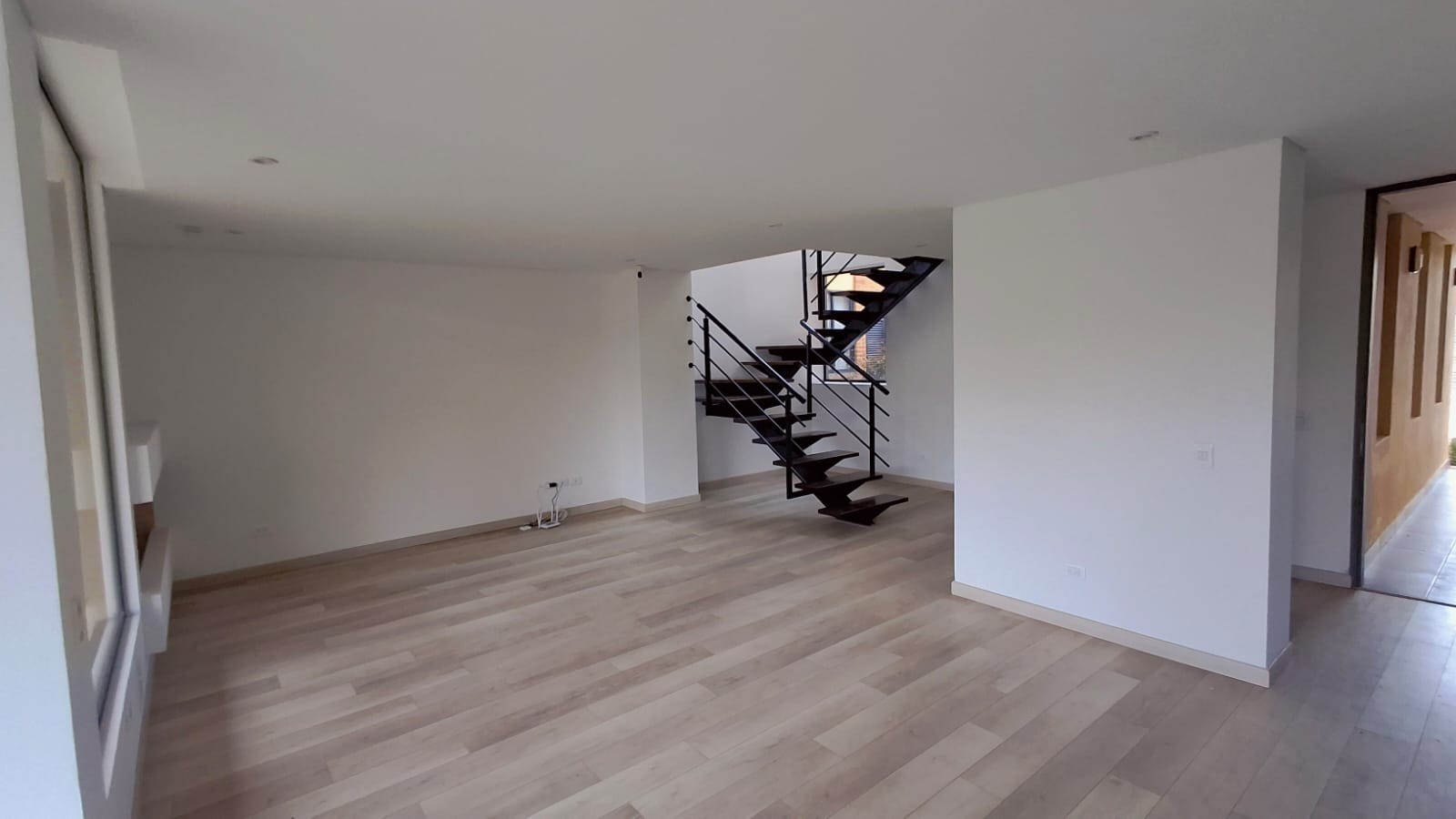 Casa en venta en Chuntame, Cajicá · foto 2 de 24