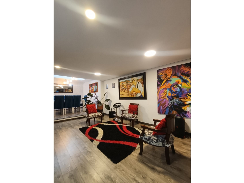 Casa en venta en La Floresta, Bogotá · foto 2 de 24