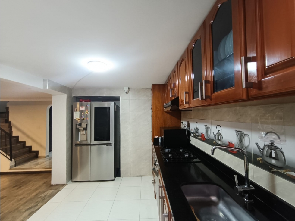 Casa en venta en La Floresta, Bogotá · foto 9 de 24
