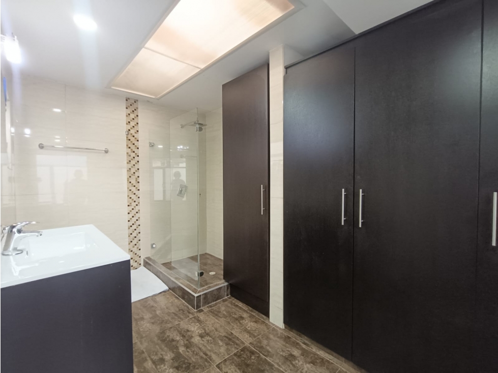 Casa en venta en La Floresta, Bogotá · foto 16 de 24