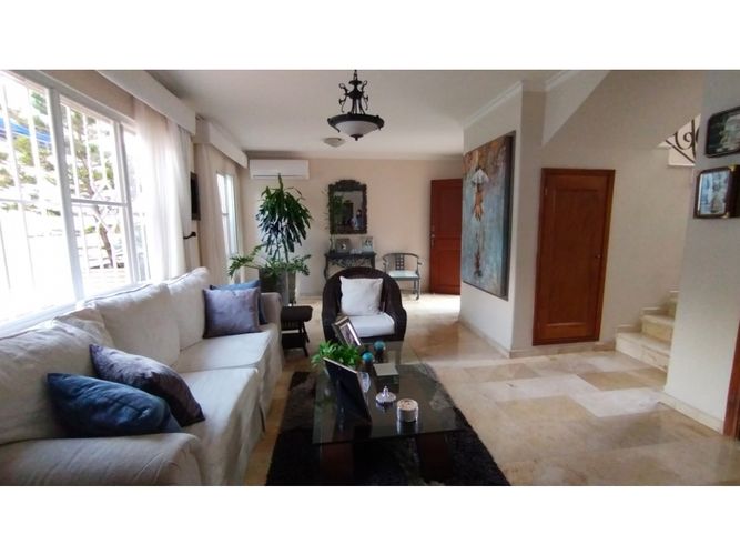 Casa de 3 alcobas en venta en El Limoncito, Barranquilla, 220 m² · foto 4 de 24