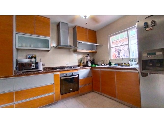 Casa de 3 alcobas en venta en El Limoncito, Barranquilla, 220 m² · foto 11 de 24
