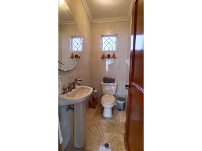 Casa de 3 alcobas en venta en El Limoncito, Barranquilla, 220 m² · foto 22 de 24