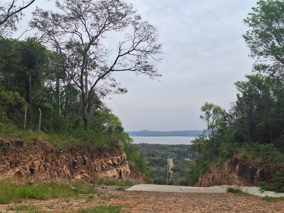 Exclusivas Hectáreas en Ciervo Cua: Inversión con Vistas Panorámicas al Lago y Potencial de Desarrollo — foto 2