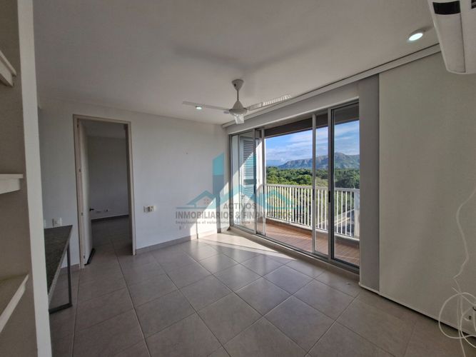 Apartamento de 3 alcobas en venta en Ricaurte, 64 m² · foto 4 de 24