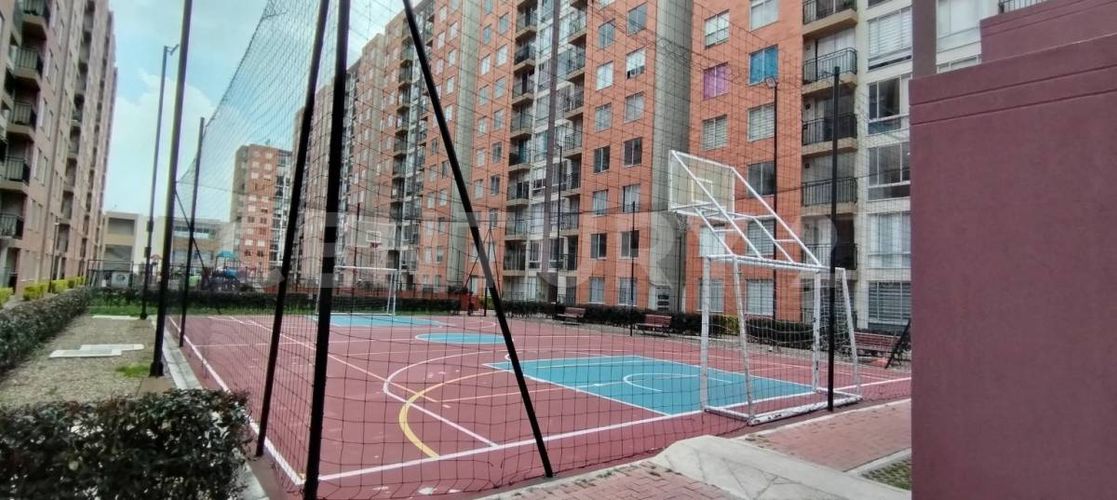 Apartamento de 3 alcobas en venta en El Sosiego, Madrid, 60 m² · foto 18 de 20
