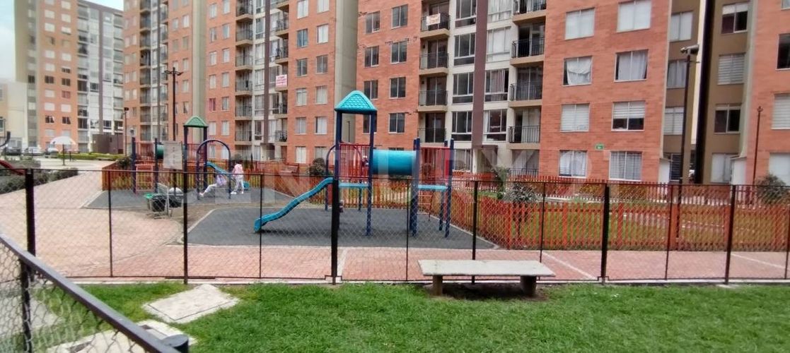 Apartamento de 3 alcobas en venta en El Sosiego, Madrid, 60 m² · foto 19 de 20