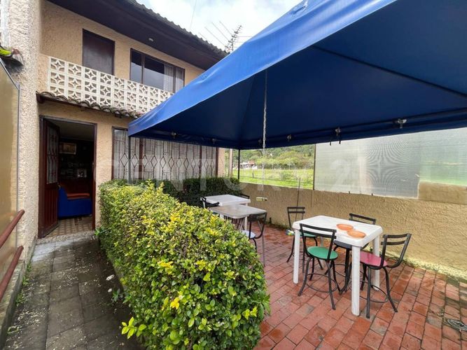 Lote en venta en Laura Vicuña, Chía, 160 m² · foto 4 de 20