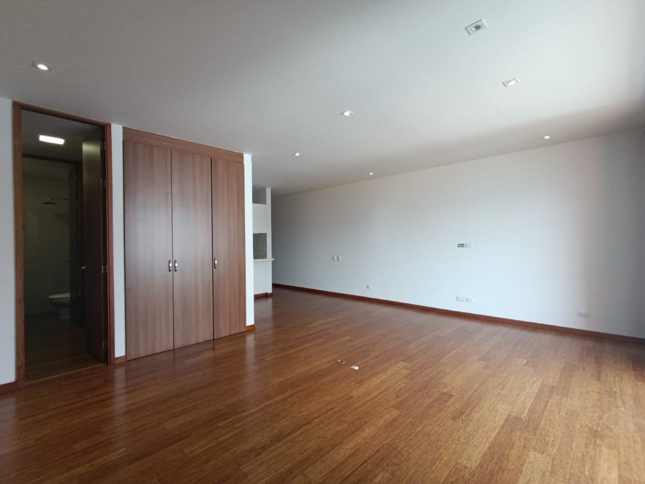 Apartamento en arriendo en El Tesoro, Medellín · foto 9 de 16