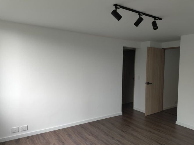 Apartamento de 3 alcobas en venta en El Poblado, Medellín, 140 m² · foto 11 de 20
