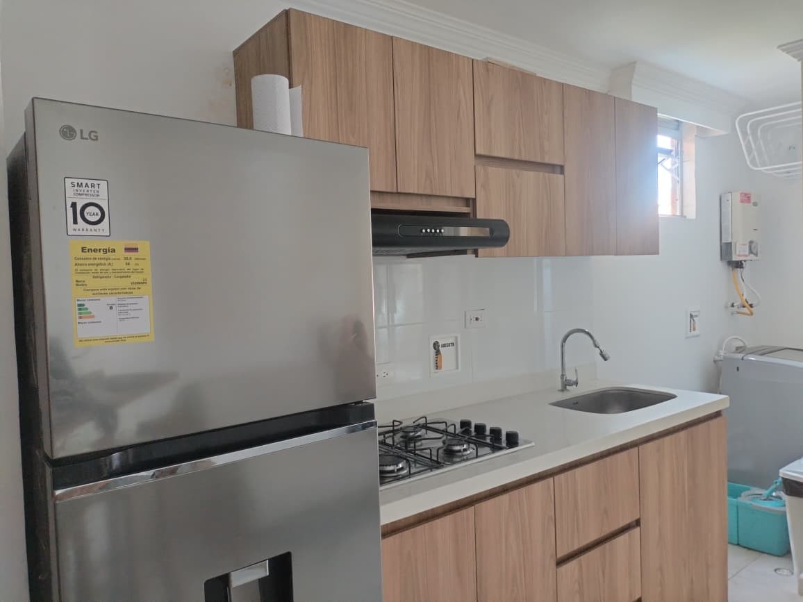Apartamento en venta en El Poblado, Medellín · foto 4 de 14