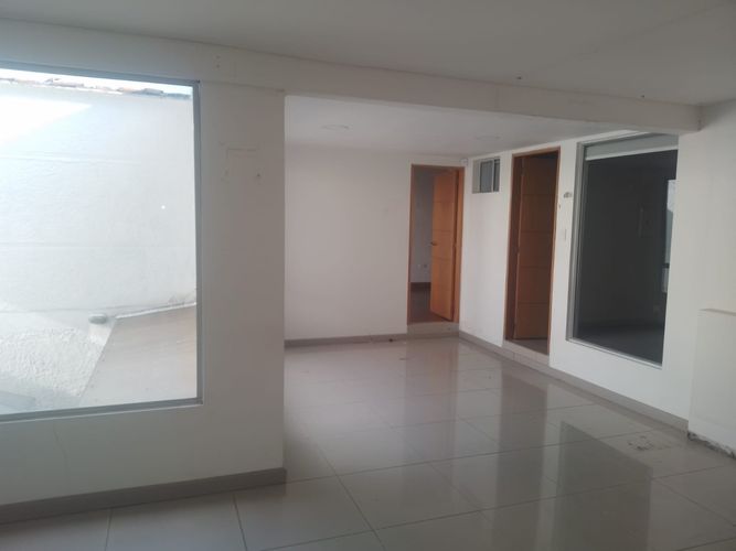 Local en arriendo en Laureles, Medellín, 22 m² · foto 3 de 13