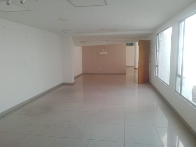 Local en arriendo en Laureles, Medellín, 22 m² · foto 2 de 13