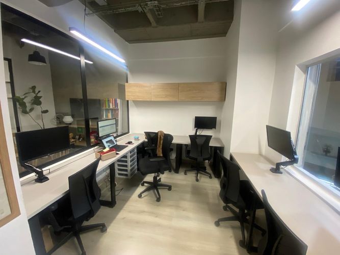 Oficina en arriendo en El Poblado, Medellín, 75 m² · foto 5 de 17