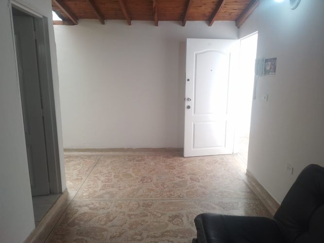 Oficina en arriendo en Laureles, Medellín, 60 m² · foto 3 de 10