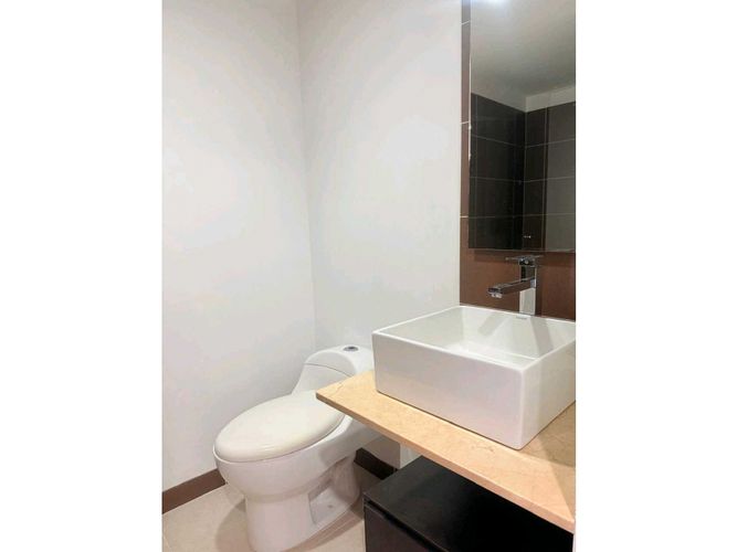 Apartamento de 3 alcobas en arriendo en Santa Maria De Los Angeles, Medellín, 108 m² · foto 5 de 16
