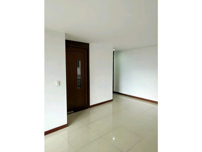 Apartamento de 3 alcobas en arriendo en Santa Maria De Los Angeles, Medellín, 108 m² · foto 14 de 16