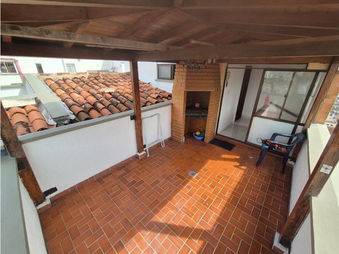 Apartamento de 5 alcobas en venta en La Colina Campestre, Floridablanca, 125 m² · foto 4 de 24