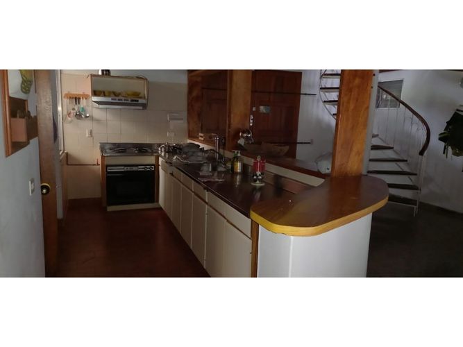 Casa de 3 alcobas en venta en Guarne, 380 m² · foto 4 de 8