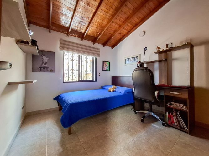 Casa de 3 alcobas en venta en San Antonio De Pereira, Rionegro, 130 m² · foto 6 de 13