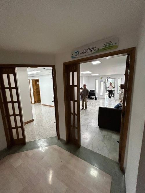 Oficina en venta en San Jose Sur, Pereira, 55 m² · foto 11 de 13
