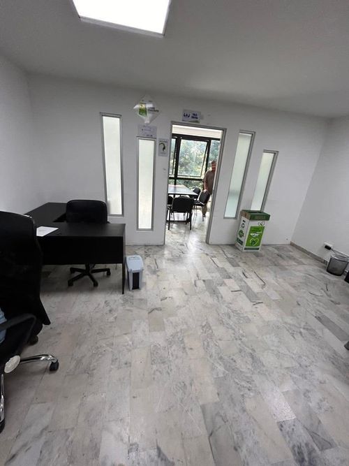 Oficina en venta en San Jose Sur, Pereira, 55 m² · foto 2 de 13
