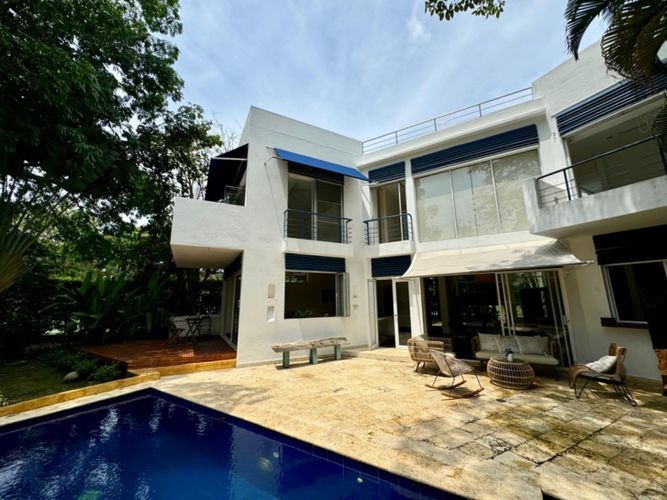 Casa de 3 alcobas en venta en Arroyo Grande, Cartagena, 230 m² · foto 4 de 24