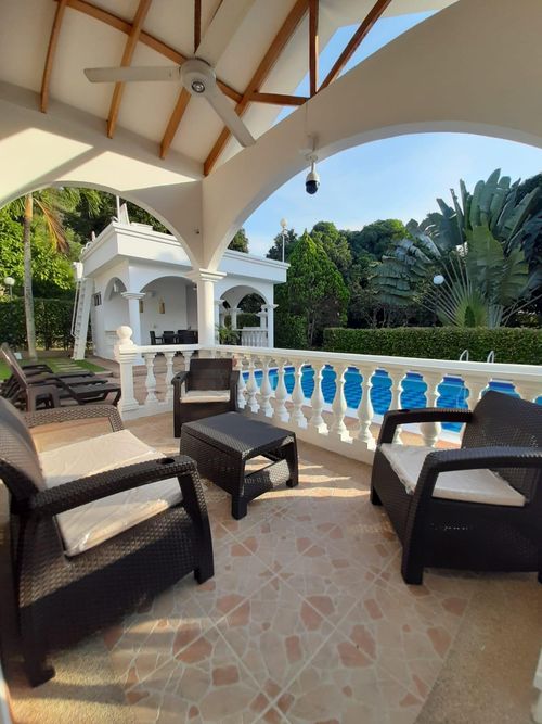 Casa de 3 alcobas en venta en Miraflores, Girardot, 170 m² · foto 6 de 18