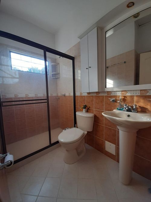 Casa de 3 alcobas en venta en Miraflores, Girardot, 170 m² · foto 13 de 18