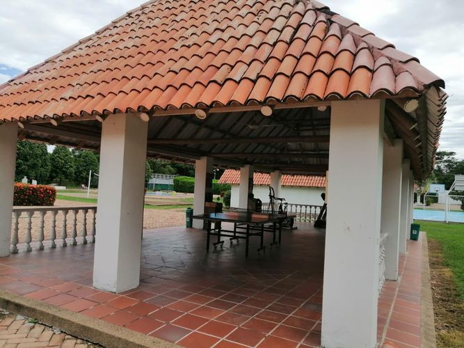 Casa de 3 alcobas en venta en Miraflores, Girardot, 170 m² · foto 16 de 18
