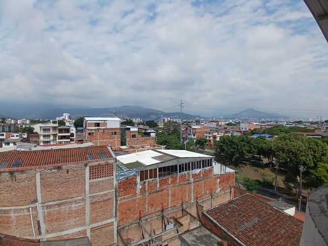 Edificio en venta en Primero De Mayo, Cali, 700 m² · foto 12 de 24