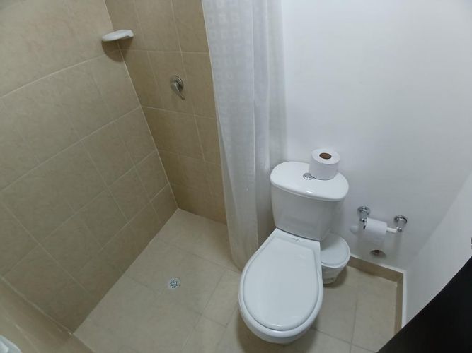 Edificio en venta en Primero De Mayo, Cali, 700 m² · foto 19 de 24