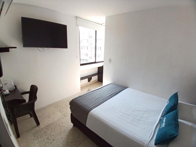 Edificio en venta en Primero De Mayo, Cali, 700 m² · foto 21 de 24