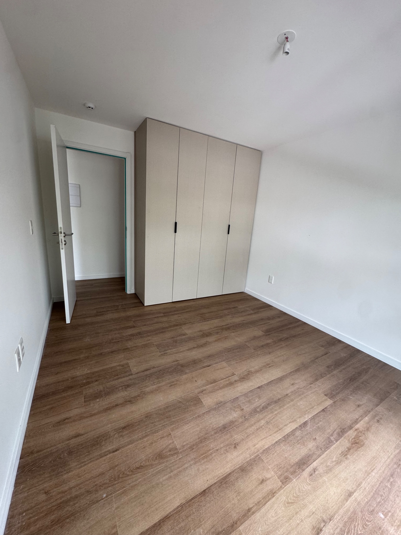 OPORTUNIDAD APARTAMENTO EN VENTA EN CORDÓN SUR: 1 DORMITORIO, GARAJE Y ENTREGA INMEDIATA - Mehr