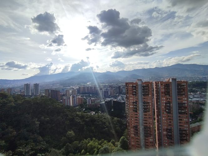 Apartamento de 3 alcobas en arriendo en Loma Del Indio, Medellín, 90 m² · foto 17 de 20
